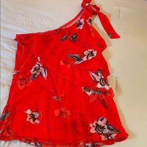 Whitehouse Black Market one shoulder top